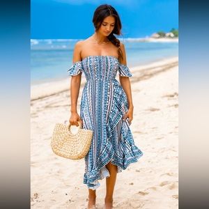 Cupshe gorgeous dress! Perfect for everyday and feeling breezy and beautiful